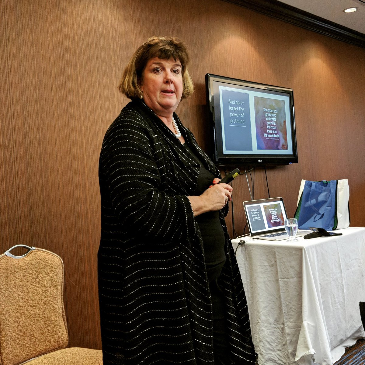 AAPHamilton1's tweet photo. Work/Life Integration with Anne Bermingham @ 2WA Consulting! #AAPHamilton #adminlife #worklifeintegration https://t.co/beC79xxpEO
