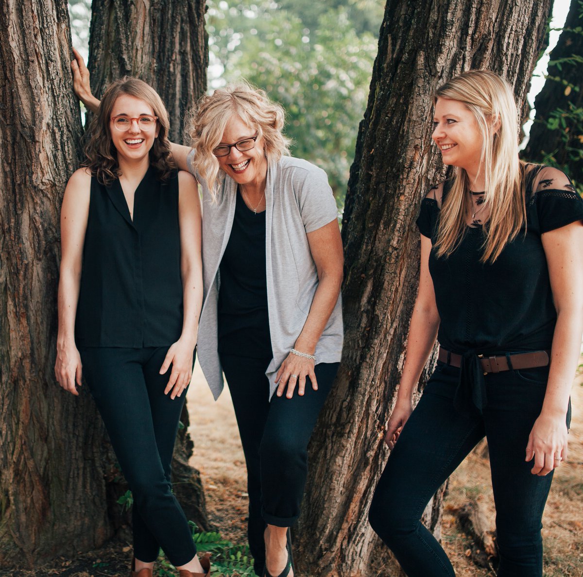 I’m SO looking forward to coming to Ontario in May with my trio: daughter Julia Graff &amp; fellow @highbargang member Kirby Barber. This is my all-time favourite group of humans performing my music. The 3 part harmonies are shimmeringly beautiful. Dates at shariulrich.com/TOU10.php