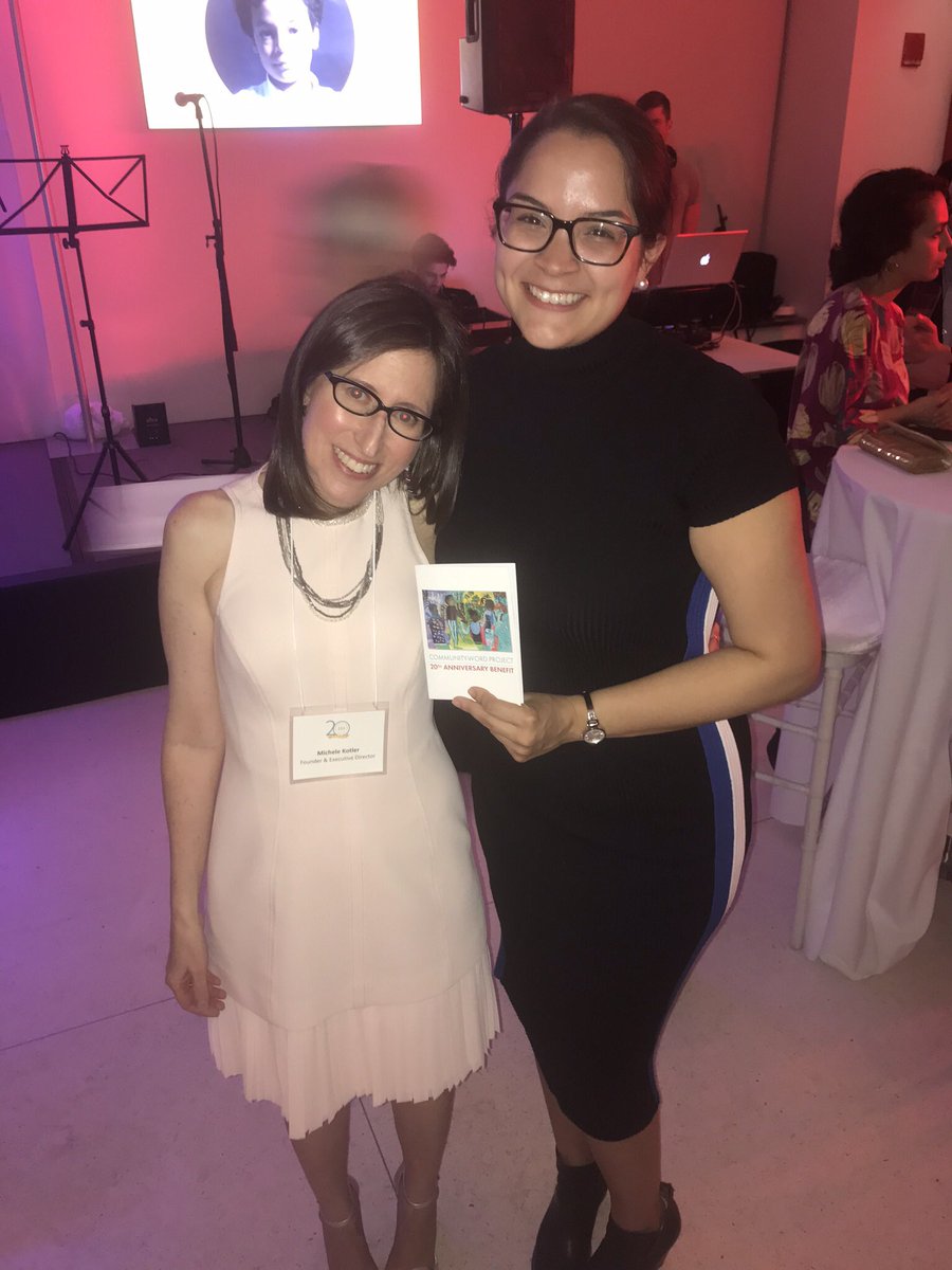 CSDClaudia111Q's tweet photo. With the always amazing Michelle! Happy 20th anniversary! You’re a powerhouse! @CommunityWordPr https://t.co/jyaopD1C0S