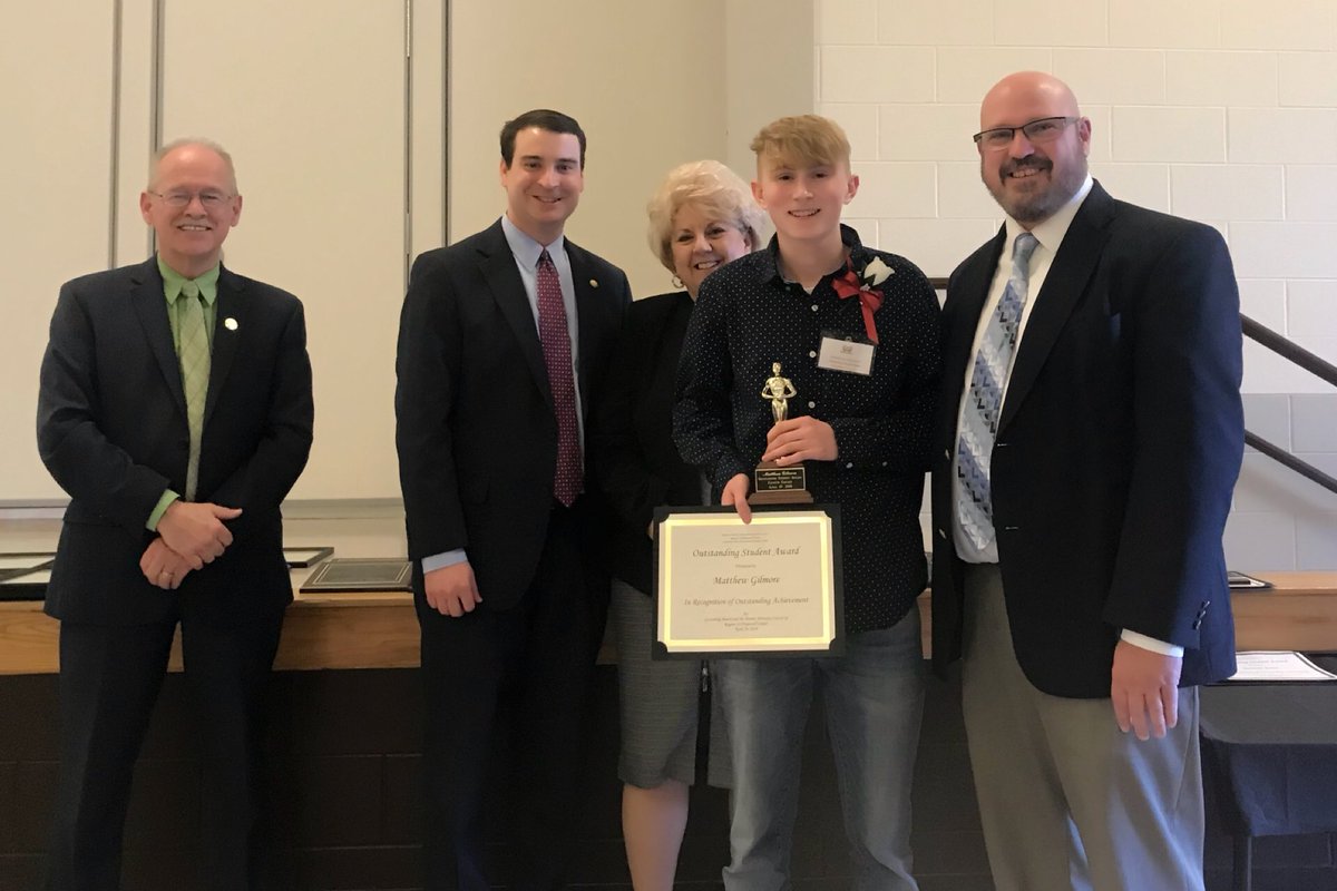 WCHSpecialEd's tweet photo. Congratulations to Matthew Gilmore for receiving the Outstanding Student Award for Fayette County. We are proud of your accomplishments! 💙 @tracyrose131 @WHSBlueLions https://t.co/T1xMZMZHQ6