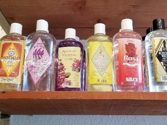 OyaNikeBotanica's tweet photo. Protection!
Manifestation!
&amp; More!! Stock Up Now!

#OyaNike #OyaNikeBerkeley #OyaNikeBotanica #Purifying #Cleansing #Healing  #SpiritualColonges #Orishas #Santos #BayArea #SF #Oakland #Berkeley https://t.co/wVfpxn4bBW