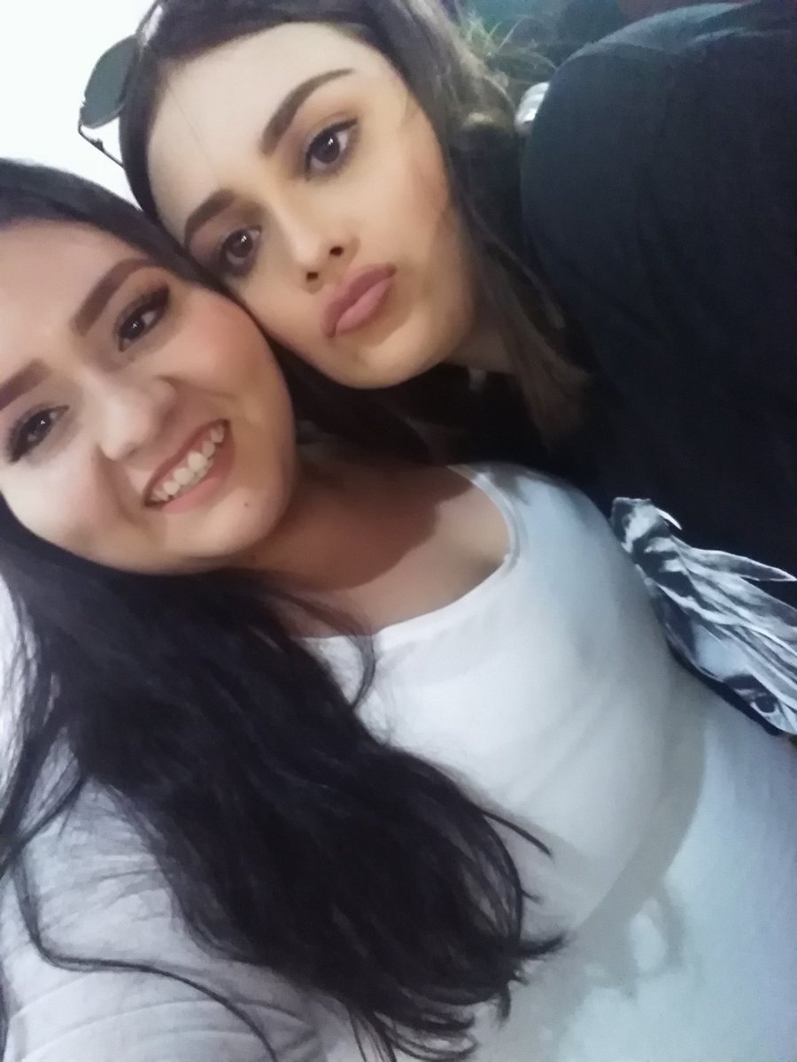 jacque_ulibarri's tweet photo. @razeofficial  mil gracias por cumplir nuestros sueños
Hoy más que nunca las admiro y amo mis niñas!! Gracias por tanto amor @calleypocheoffi @danielaacallee @Pochosaurus https://t.co/C1Kq6ajldM
