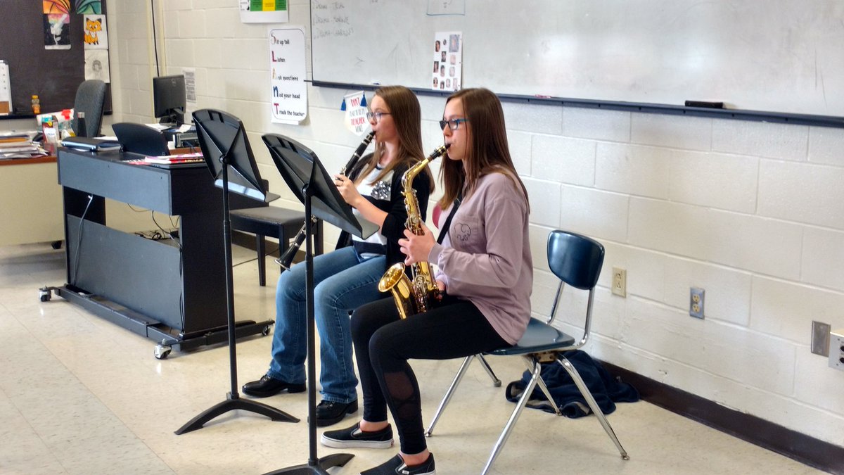 Awesome job by all our students who participated in the solo and ensemble event at Jones today! Now on to brass and woodwind masterclass with the judges. Arts are alive at Jones Middle! <a href="/JonesJetsPride/">Jones Middle School</a> <a href="/Boone_County/">Boone County Schools</a> <a href="/dr_poe/">Dr. Randy Poe</a>