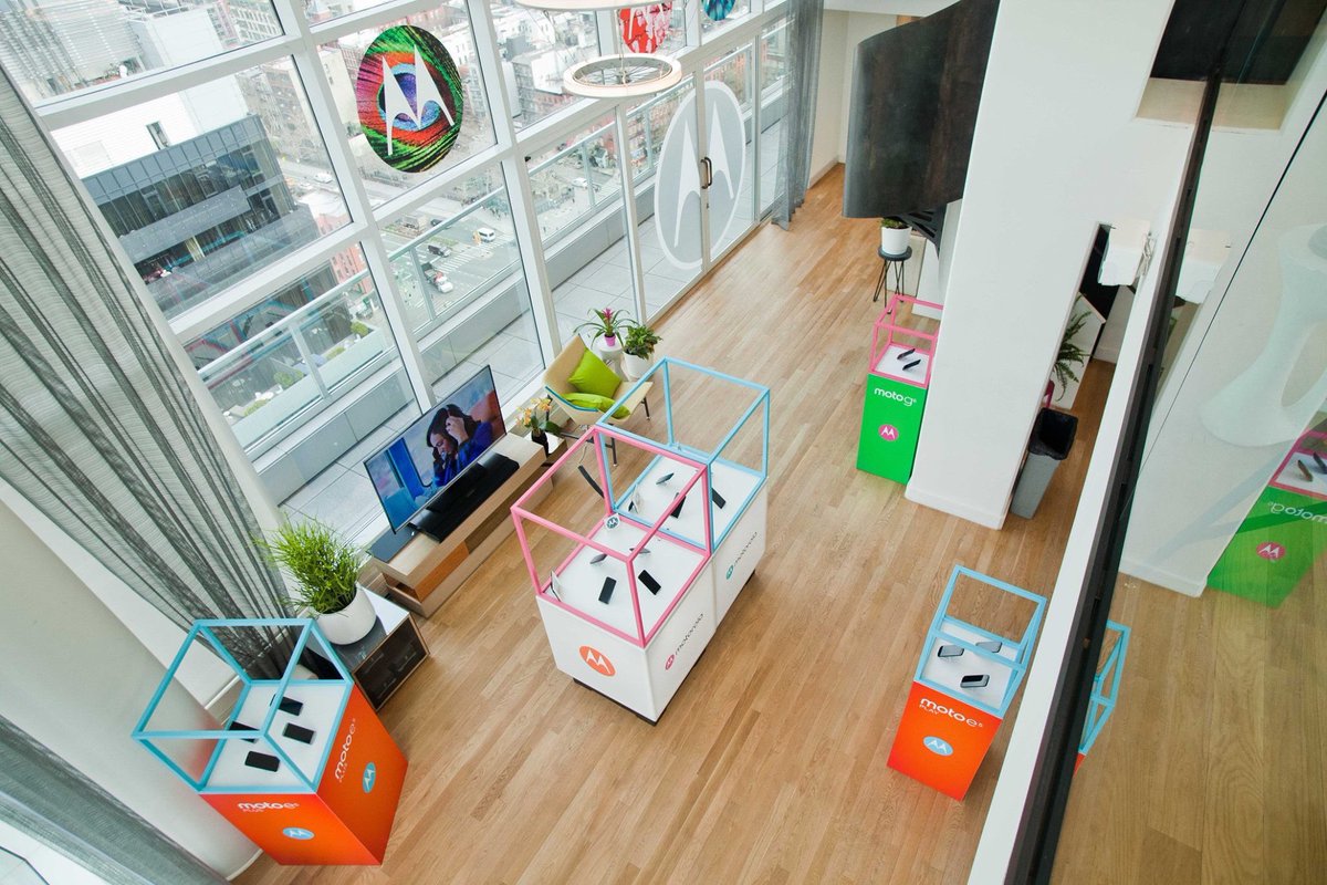 esg360's tweet photo. In the face of a tight timeline, budget and resources (the event planning trifecta!), a gorgeous media briefing product launch for the new @moto G6 was born.
We're thrilled with how this immersive brand experience came together for our client! #esgrocks https://t.co/fGvdrMEuGt