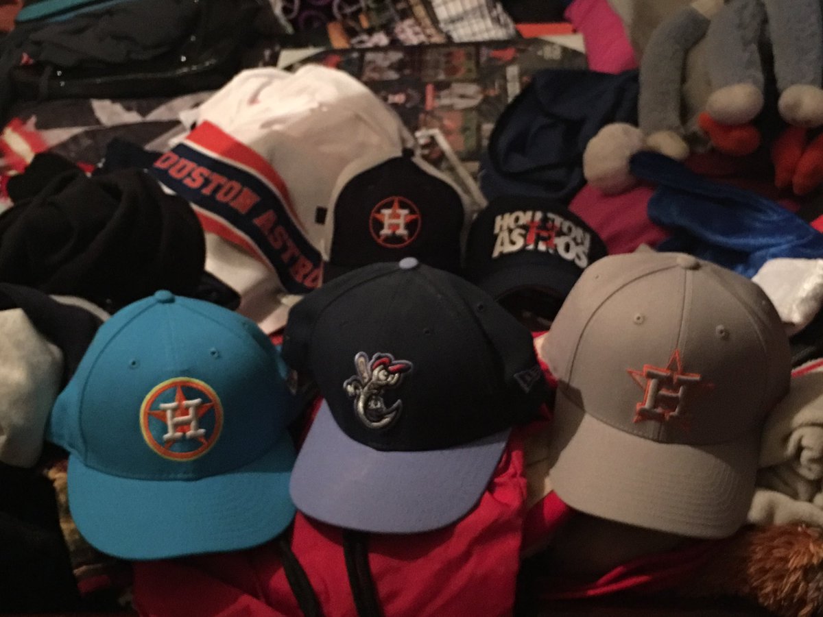 EricaSyptak's tweet photo. I am an ultimate @astros fan because I have the @astros baseball hats, an @astros fur jacket, my sleep wear of the @astros, and my @astros beanie that glows in the dark. @JuliaMorales @ATTSportsNetSW @blummer27 @RealToddKalas @RyGo_17 #ULTIMATESWFANNTX https://t.co/ES1s90NtJi