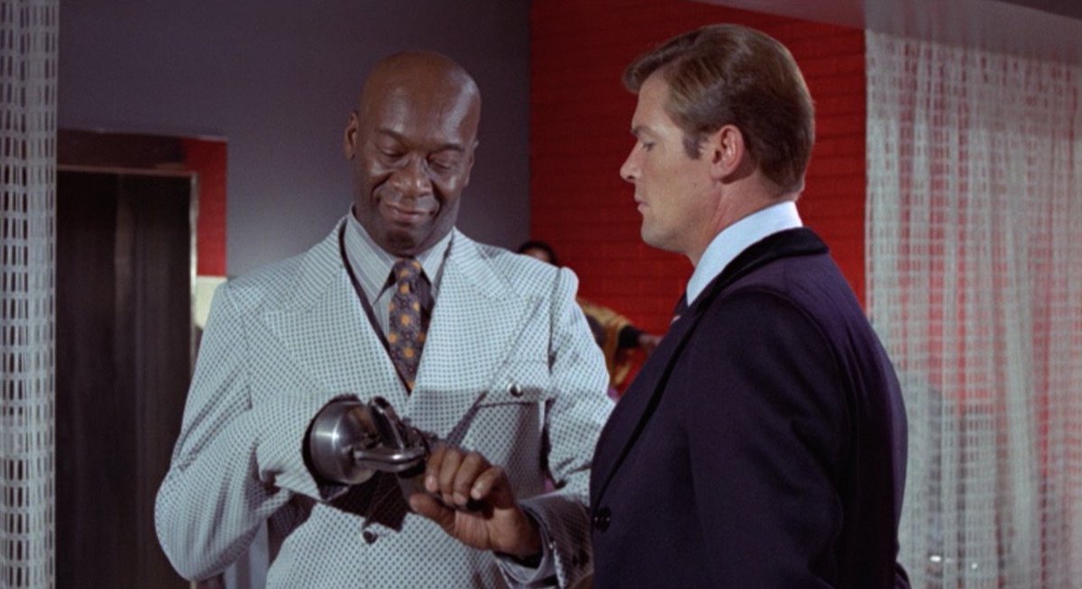 Archivo_007's tweet photo. Pepe Mediavilla (1940-2018): https://t.co/SG1dxOA7VF Spock, Gandalf, Morgan Freeman... y en la serie Bond. Descanse en paz. 

#JamesBond #mrspock #gandalf #morganfreeman #doblaje #dubbing #goldeneye #teehee #piercebrosnan #liveandletdie #rogermoore #joedonbaker #jackwade https://t.co/A8cyhM9TLT