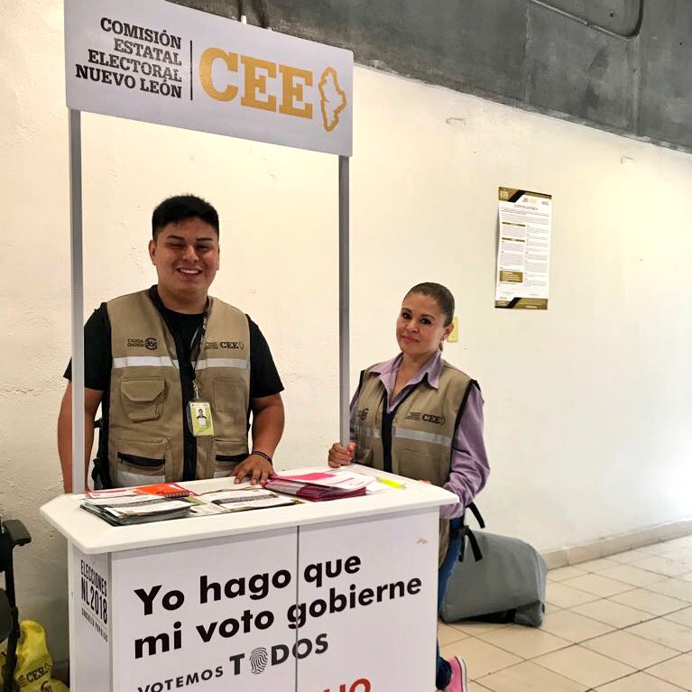 udem's tweet photo. Acércate al módulo de la @ceenlmx para informarte y registrarte para ser observador electoral. Estarán en el pasillo rumbo a #BibliotecaUDEM, por los casilleros, hasta las 16:00 h. Organiza: @salpg_udem 🗳 https://t.co/Co2y58bQ1s