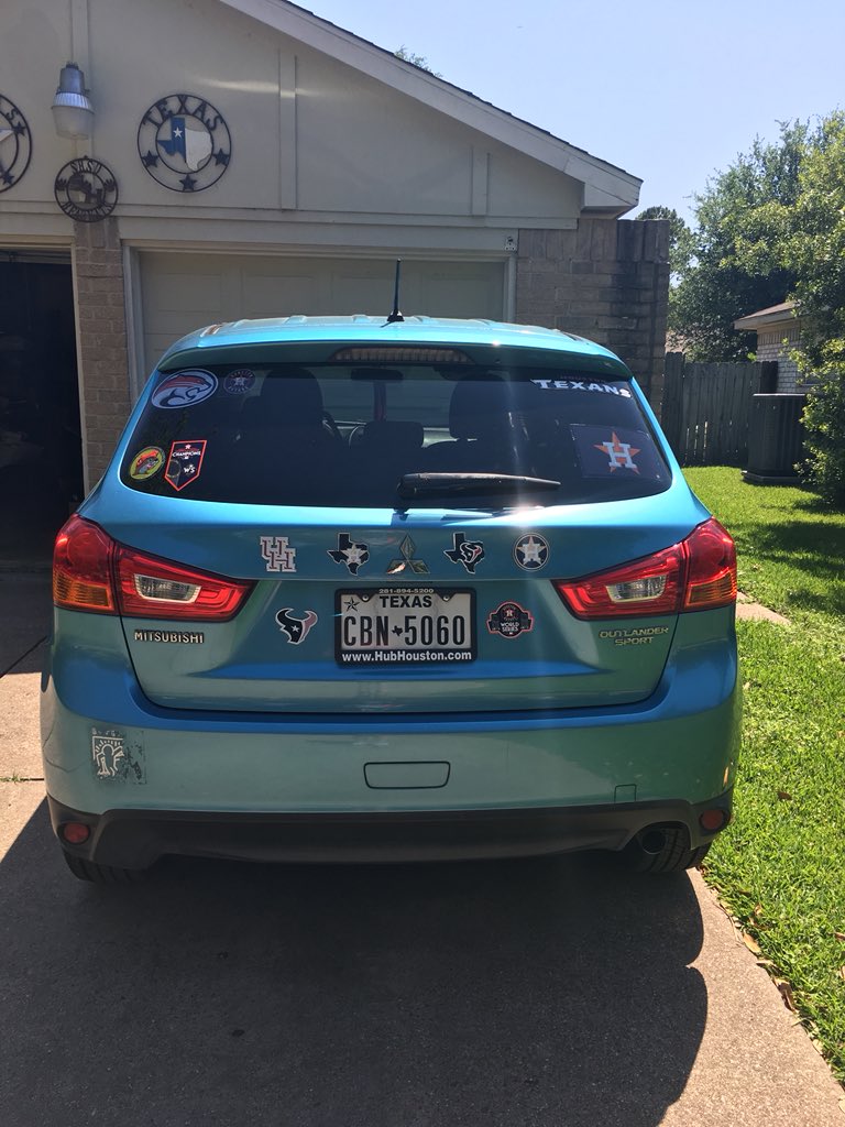 EricaSyptak's tweet photo. I am an ultimate @astros fan because I have the @astros in my front yard, have the @astros on my car, and have a picture of the @astros World Series. #ULTIMATESWFANNTX @JuliaMorales @blummer27 @ATTSportsNetSW @RealToddKalas @RyGo_17 @LindseyFOX26 @OrbitAstros https://t.co/6cAg9F7lR7