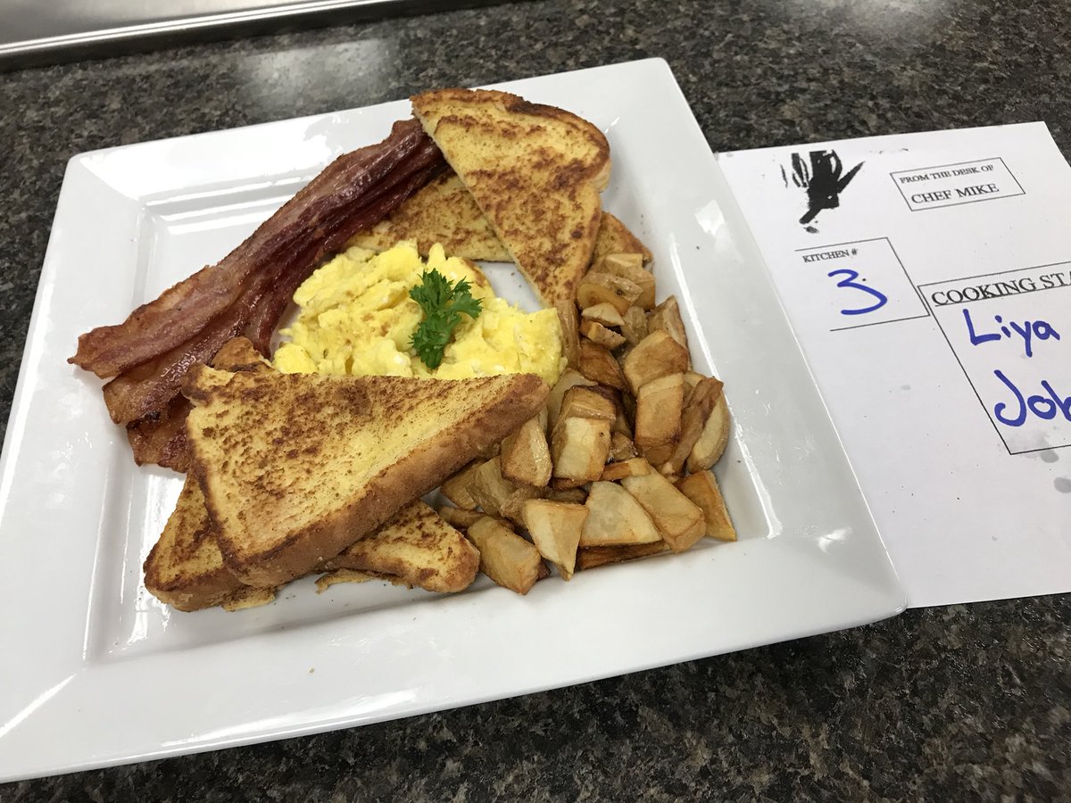 chefmike12345's tweet photo. Hospitality @GLRobertsCVI Smackdown Results #breakfastcookery https://t.co/fufRQCSPCS