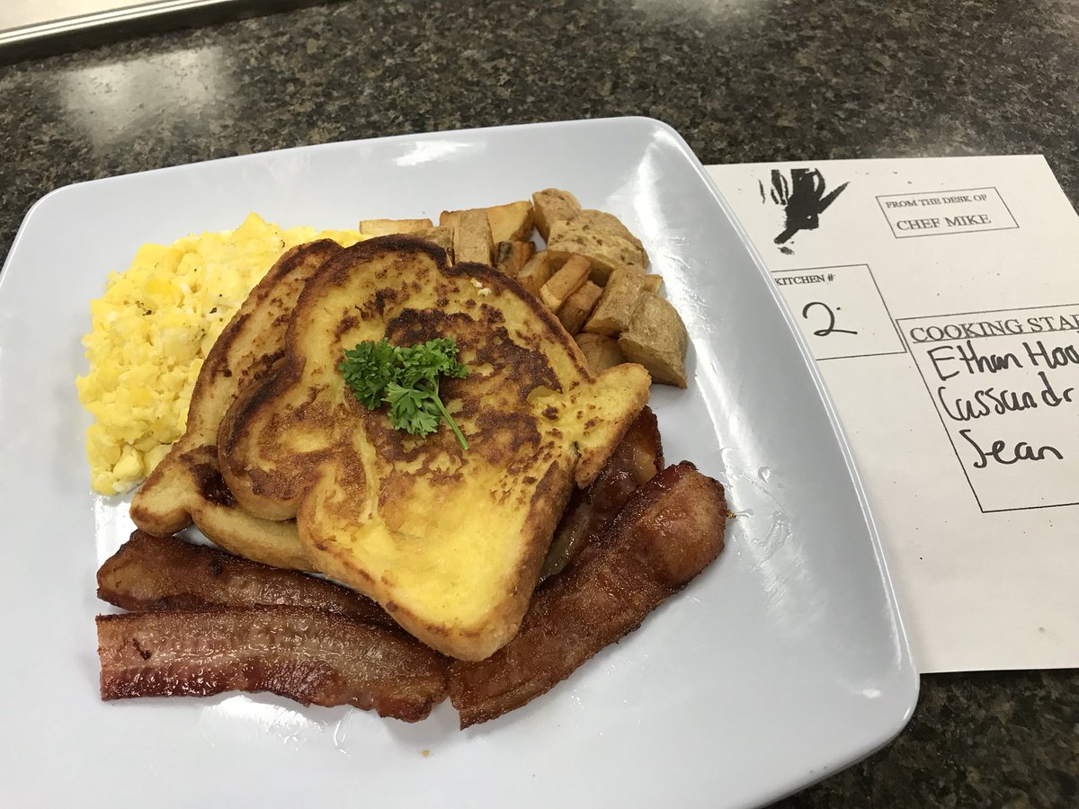 chefmike12345's tweet photo. Hospitality @GLRobertsCVI Smackdown Results #breakfastcookery https://t.co/fufRQCSPCS