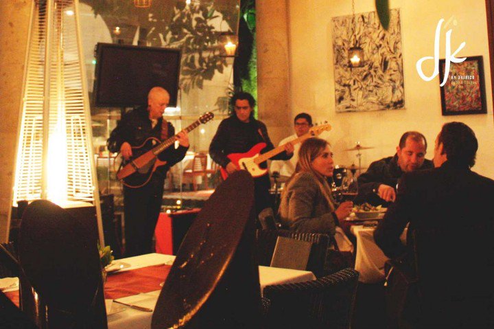 dkirico's tweet photo. #Hoy #FelizJueves es #NocheDeJazz, #SmoothJazz y más, con @hettorytrio. 
Ven a disfrutar esta velada de #jazz con una #CopaDeVino y esa #PersonaEspecial, reservando al 5550-4184 https://t.co/bQf96ukO5b