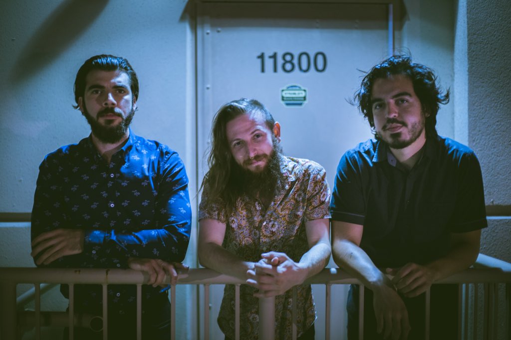 SunGhosts tweet media