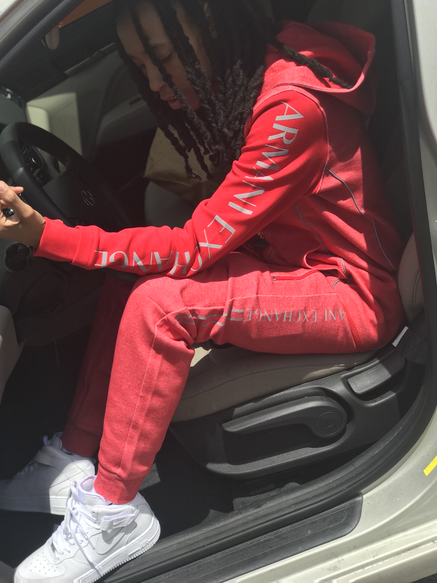Fulladatshitt's tweet photo. #22🆎 Happy birthday to me tho https://t.co/nSFFqdtMPO