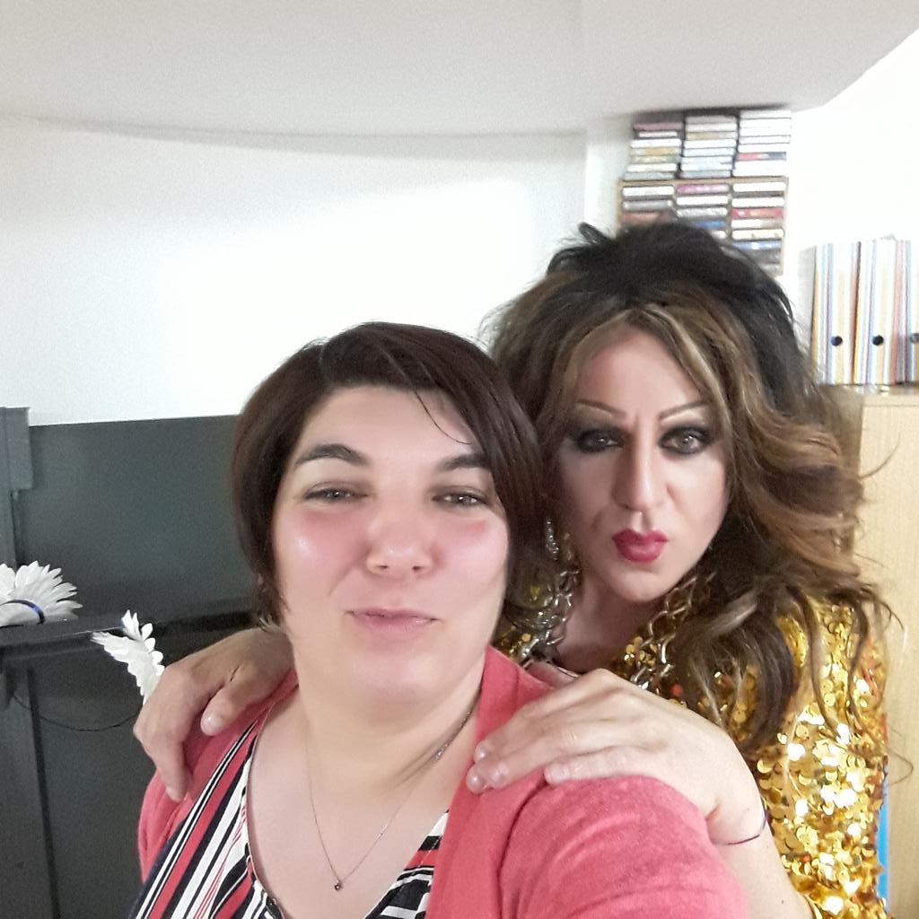 germana75's tweet photo. #TVOI  vai @francescoooo https://t.co/cPoy2jsE29