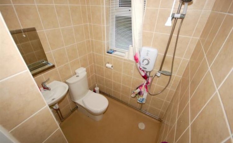 Wet rooms are easy up clean up after you’ve had a ‘shower scene’, just don’t forget the stains on the shower curtain ...