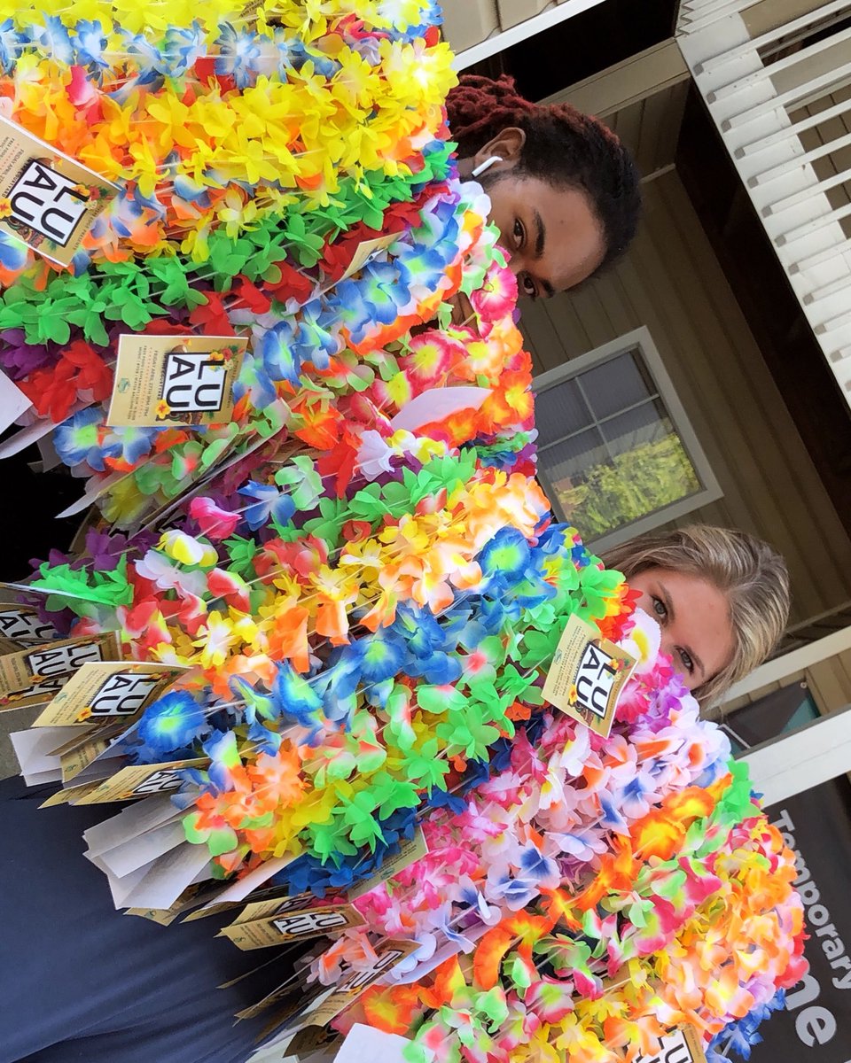Riversedge_CS's tweet photo. Keep an eye out for Luau invites for next Friday!! ๐ธ๐บ๐ฅฅ๐น #freefood #slipnslide #SavetheDate #USofC #Riversedge #livebutheriver #liveriversedge https://t.co/1p2Uhc8AEg