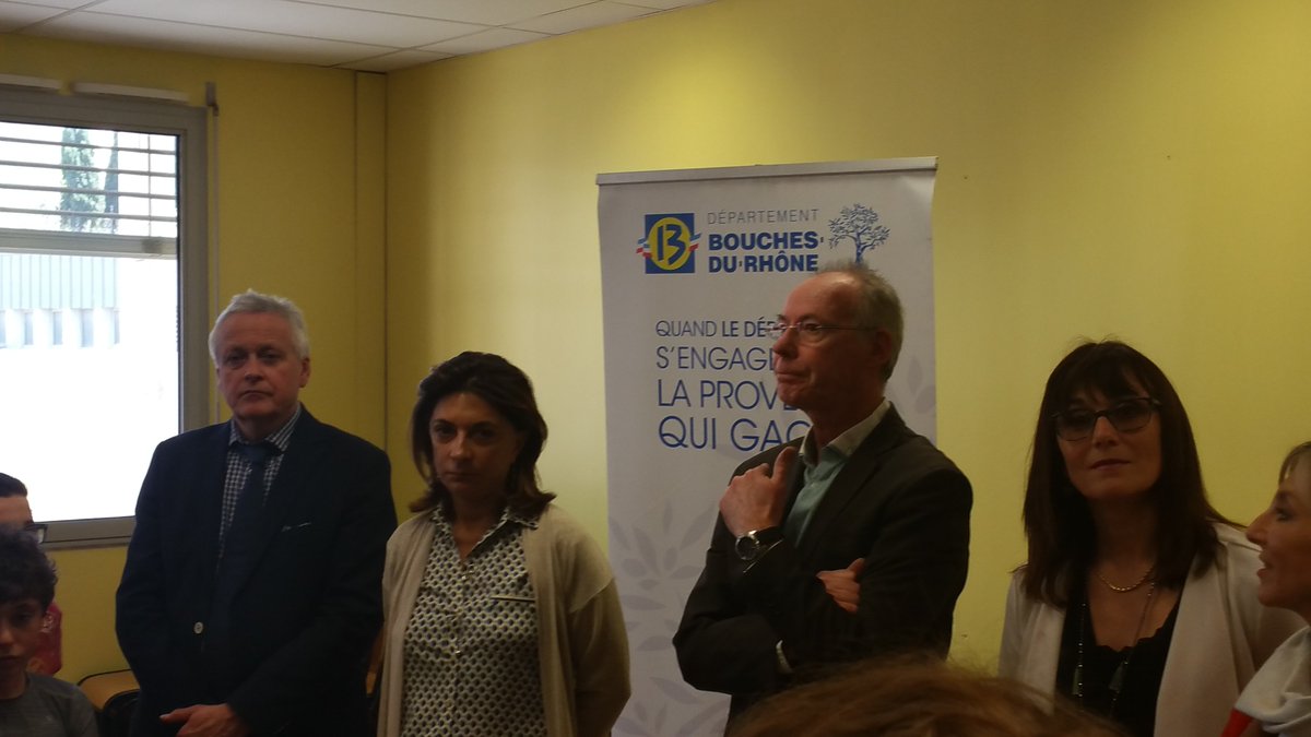 Inauguration cet après-midi du #collegelab du <a href="/College_Malraux/">Clg André Malraux</a> par Mme <a href="/MartineVassal/">Martine Vassal</a> présidente du <a href="/departement13/">Département des Bouches-du-Rhône</a> en présence de M. Beck DASEN 13 représentant M. le Recteur de @acaixmarseille , M. Leydet @DANE_Aix_Mrs ,  de Mme <a href="/G_Tranchida/">Geneviève Tranchida ☀️</a>  et de M. <a href="/C_Masse13/">Christophe Masse</a> .