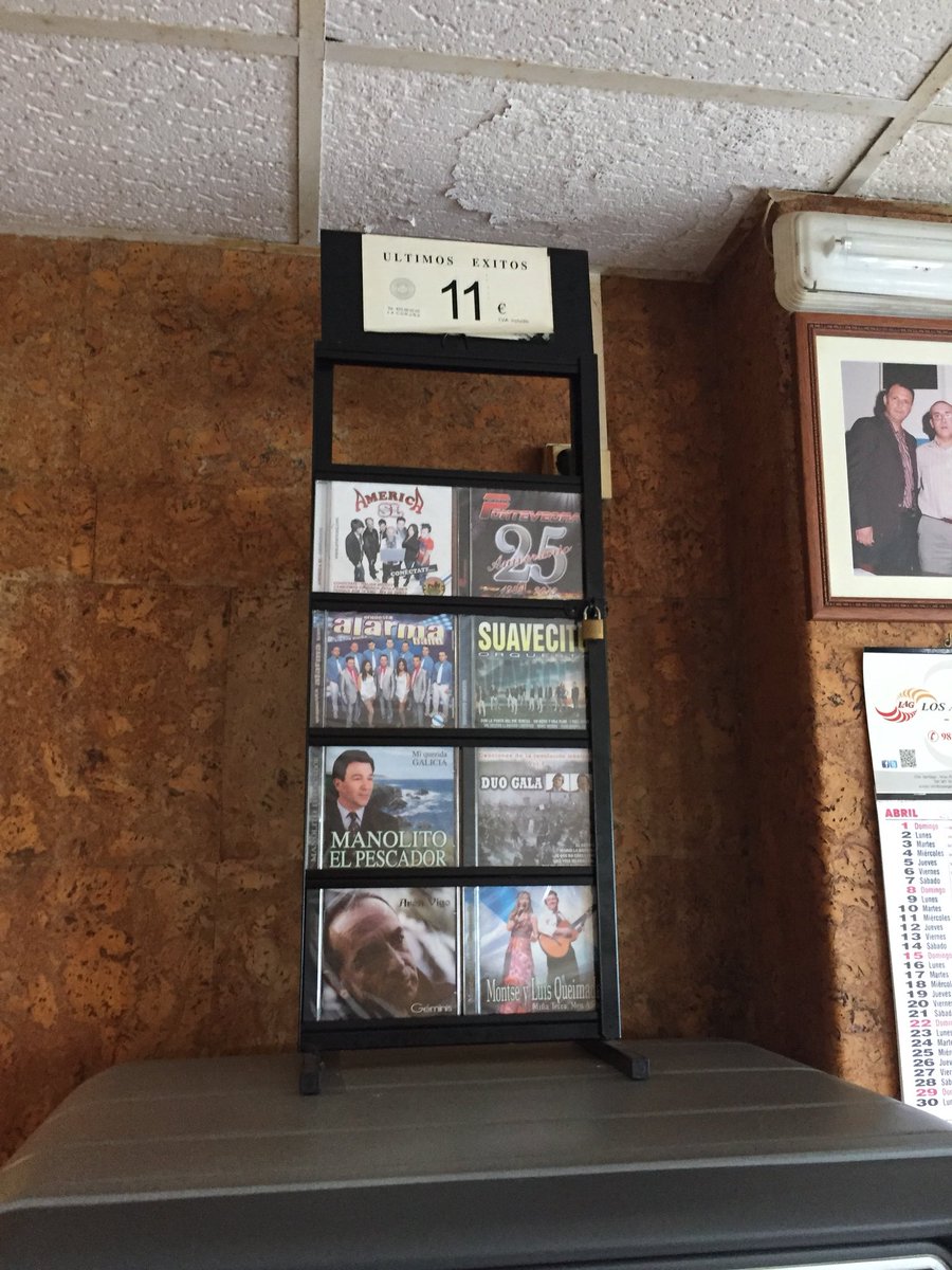 dpelucho's tweet photo. #LandRober122 eu teño a venda o disco do mais jrande!!! https://t.co/D0TwMm3tC9