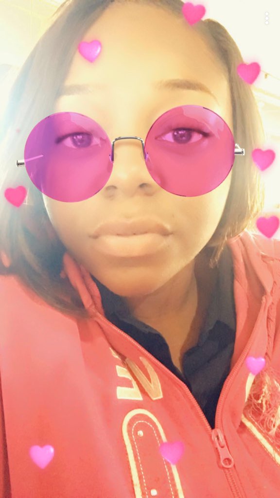 RAVENP17's tweet photo. IM SO BEAUTIFUL 💖💖💖💖 https://t.co/HqVDxPVsH7