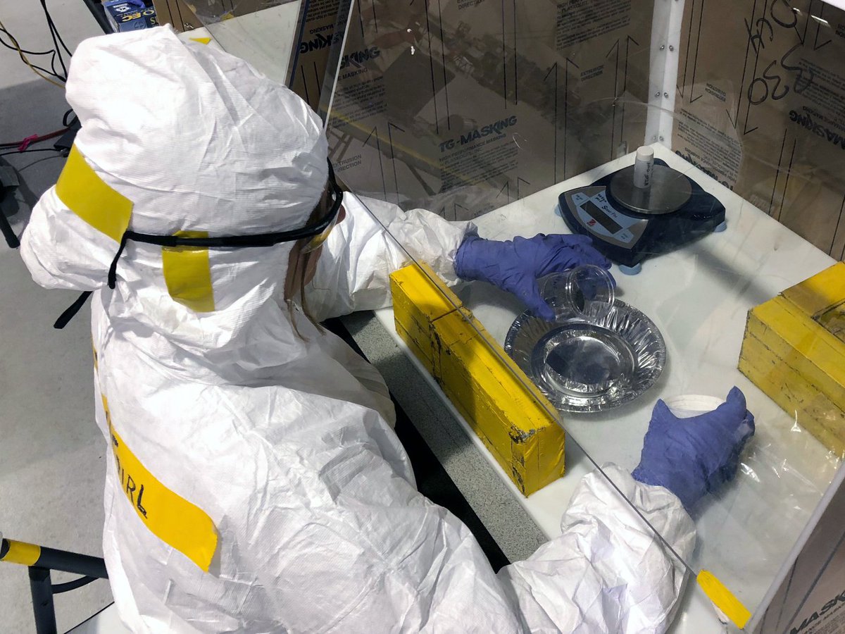 NNSANews's tweet photo. National #nuclear forensics task force team members process samples of simulated debris destined for analysis in an @ENERGY #NationalLab. #NNSA #ProminentHunt https://t.co/GQOMBJiZZu