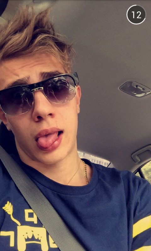 SnapsDoLeoPicon's tweet photo. @Piconn  https://t.co/HpwtV0JzTS
