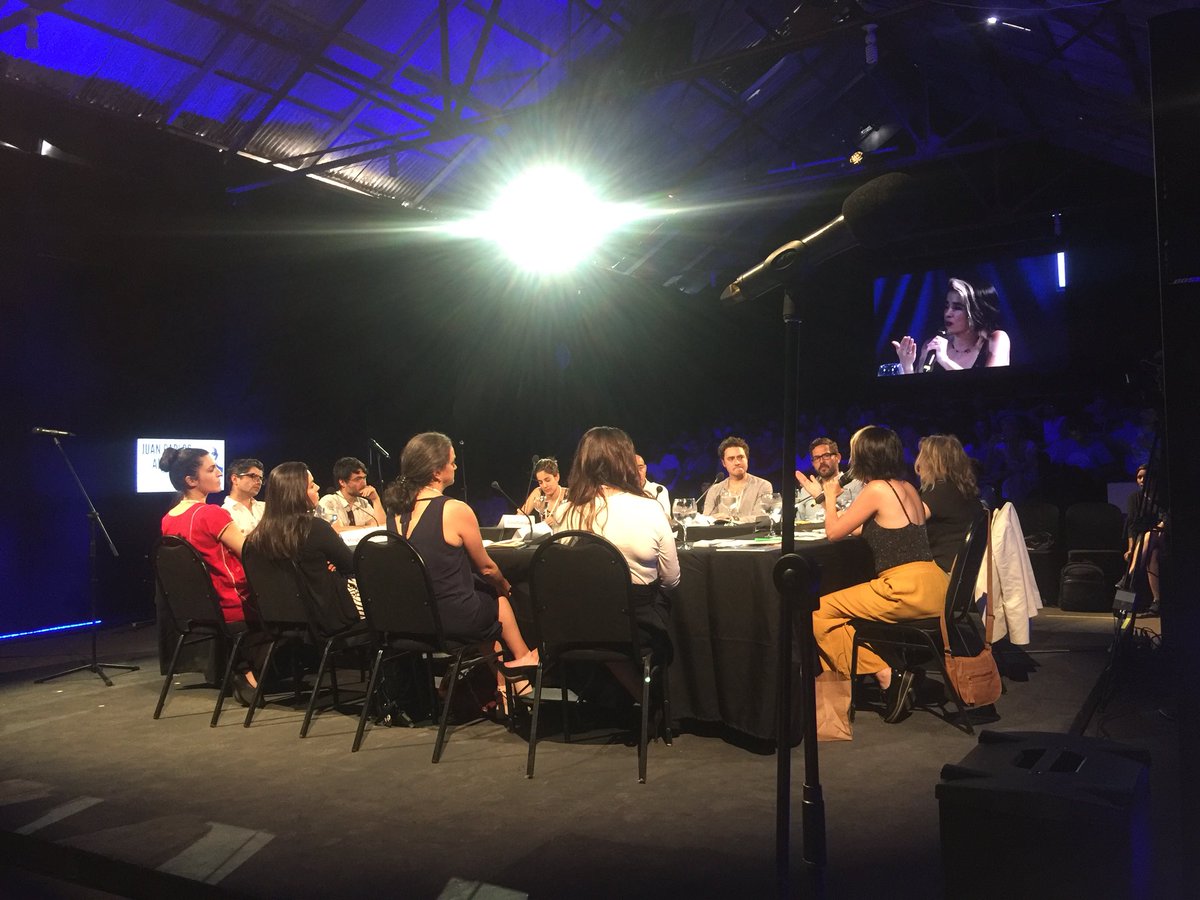FCamaraOscura's tweet photo. “Si el río se preserva, nuestra alma cultural vivirá por siempre” Simón Hernandez, Codirector de “Río Sonoro”. Comenzamos la quinta mesa de trabajo en #GoodPitchColombia. #ElPoderDelDocumental #GoodPitchCol https://t.co/hjJNkqja00