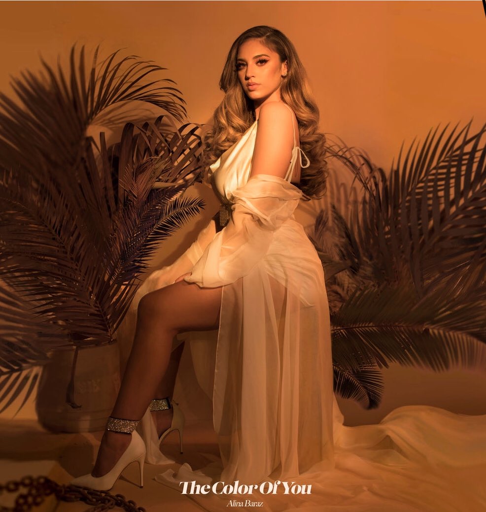 alizeruiz_'s tweet image. Something like this 🤤🤔 #tmlt