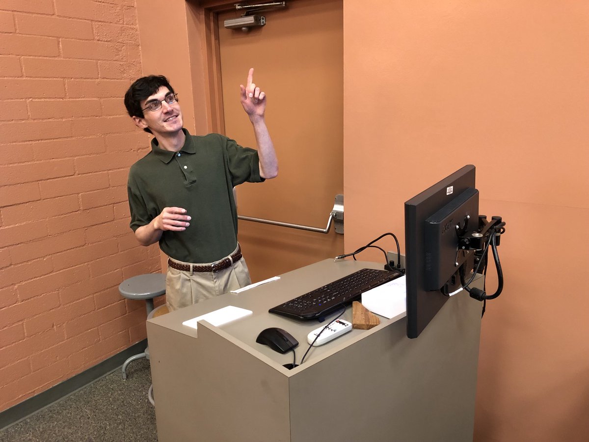 WesternCenter's tweet photo. Our curator Dr. Andrew McDonald @Hippodraco gave a special presentation about his research to the honors paleo class @alfmuseum! #scicomm #paleoed https://t.co/Z3voXhxoKd