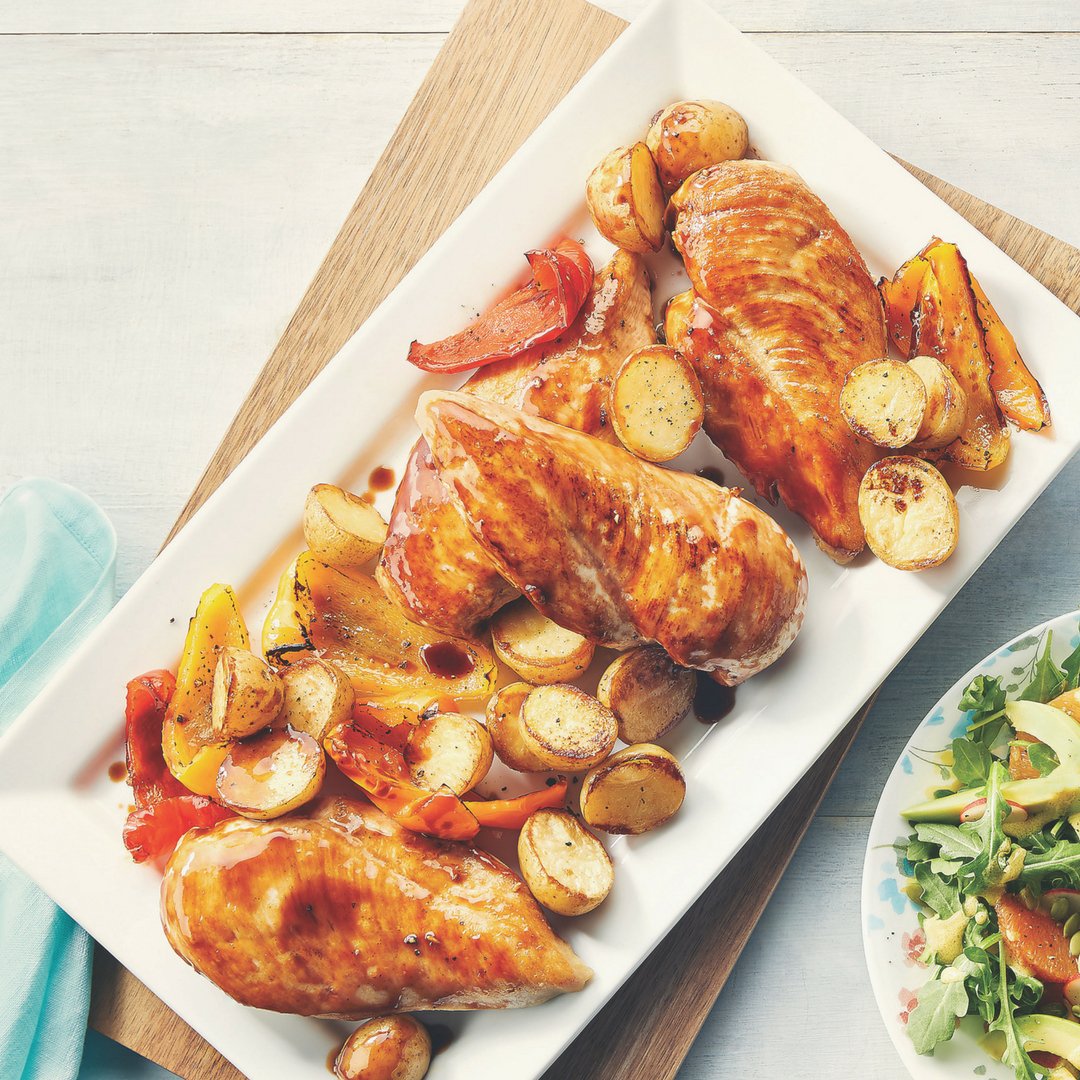 WalmartCanada's tweet photo. No boring chicken recipe here! Chicken with a fragrant hoisin glaze paired with roasted veg. #LiveBetterMagazine https://t.co/mLdaz1hNu3 https://t.co/ydQE1BhNFH