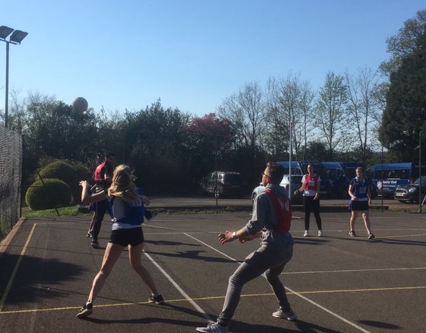DunottarSport's tweet photo. It was brilliant to see our Spanish guests play netball today for the first time with our Dunottar pupils. Some definite potential seen! Thank you @DunottarLang for helping! #netball #netballforeveryone #athletes #bulletpasses #speedplay https://t.co/aO7rMCaVCs