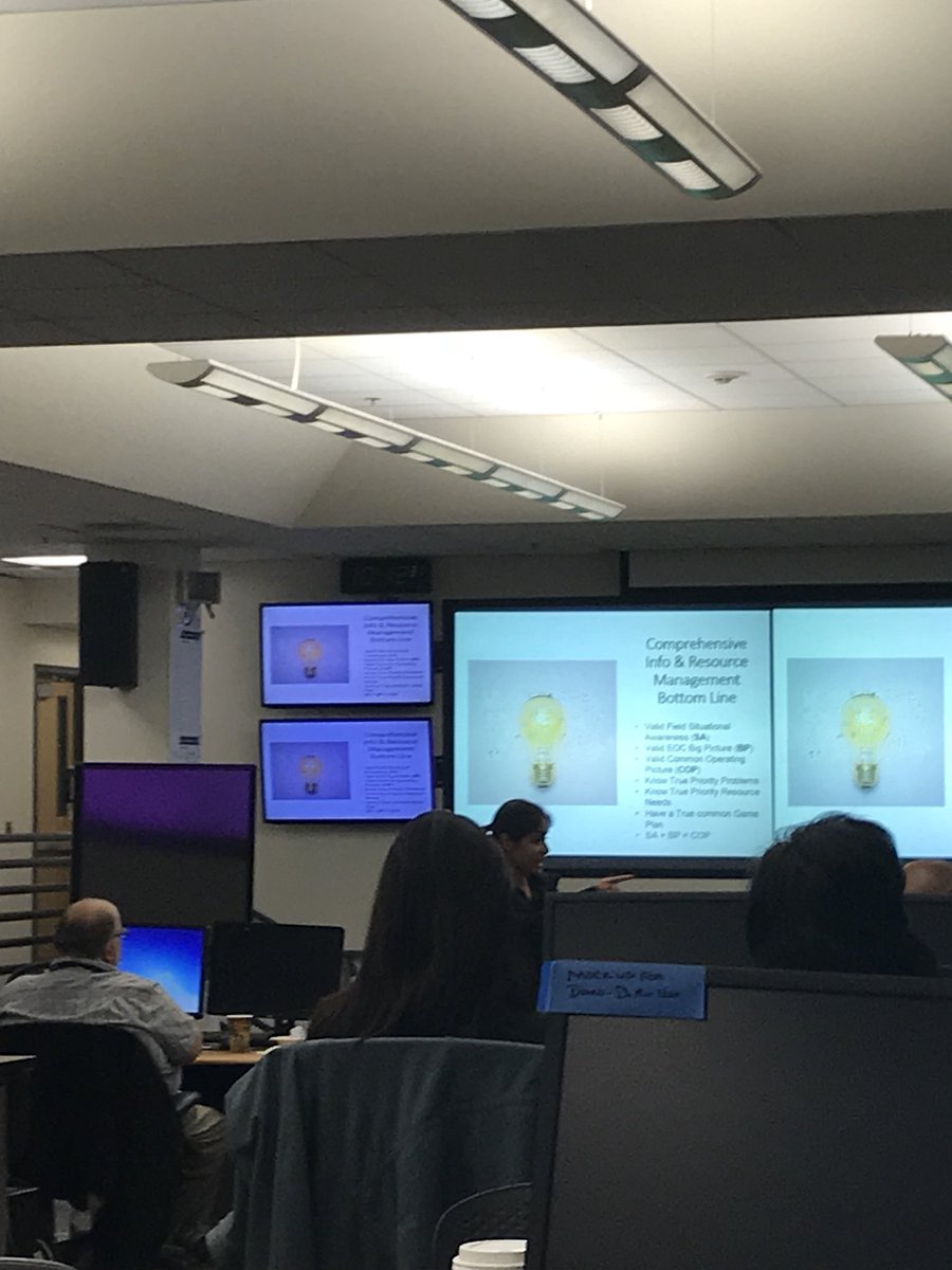 LBDisasterPrep's tweet photo. Today we are hosting training for our city employees on the emergency management system to help us be better prepared! #PreparedLB https://t.co/5r5bUQrHYJ