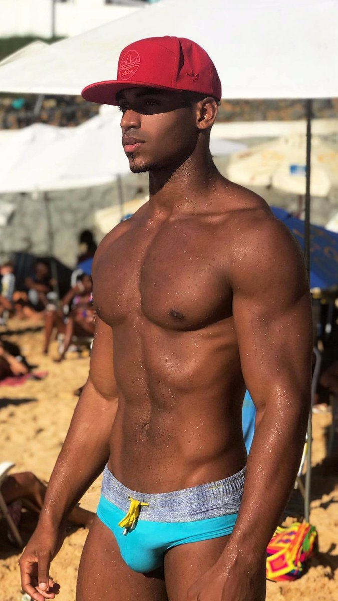 SpeedoLoveBro's tweet photo. #speedo #speedoaddict #speedo https://t.co/3xu3VKauGm