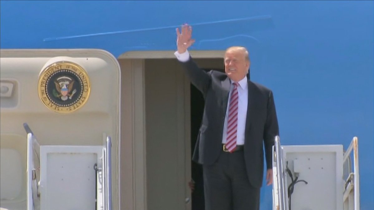 Trump addresses drug smuggling with visit to Florida Keys bit.ly/2qHJhpy https://t.co/d5oneGqssp