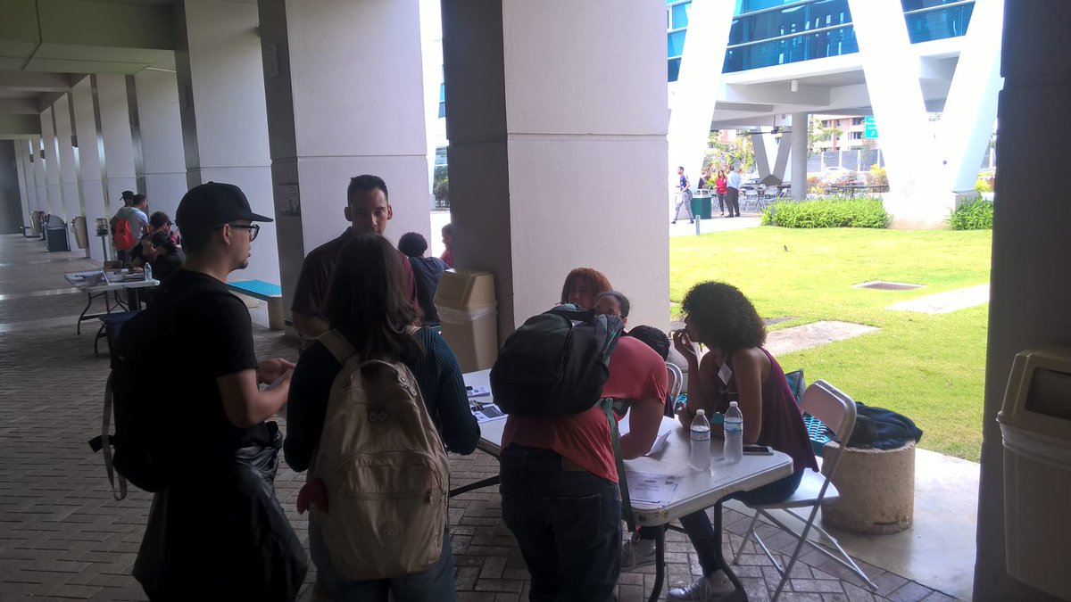 sistematv's tweet photo. Líderes del Proyecto RIE orientaron hoy a sus pares con diversidad funcional en una actividad realizada en la Universidad del Este - UNE https://t.co/tKxlSkdQUX