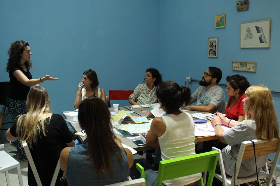 GranReactor's tweet photo. 🇫🇷El martes vuelve el taller de Francés para todos🇫🇷. 

Más info e inscripción: https://t.co/rvr4FIr939 https://t.co/HvNbd3kWrl