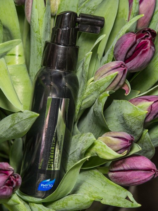 NewInZurich's tweet image. Going grey? Even a little? A new product is launching next week in #Switzerland to fix the problem! newinzurich.com/style/phyto-re…
#repigmentation #greyhair #re30 @PhytoParis #hair