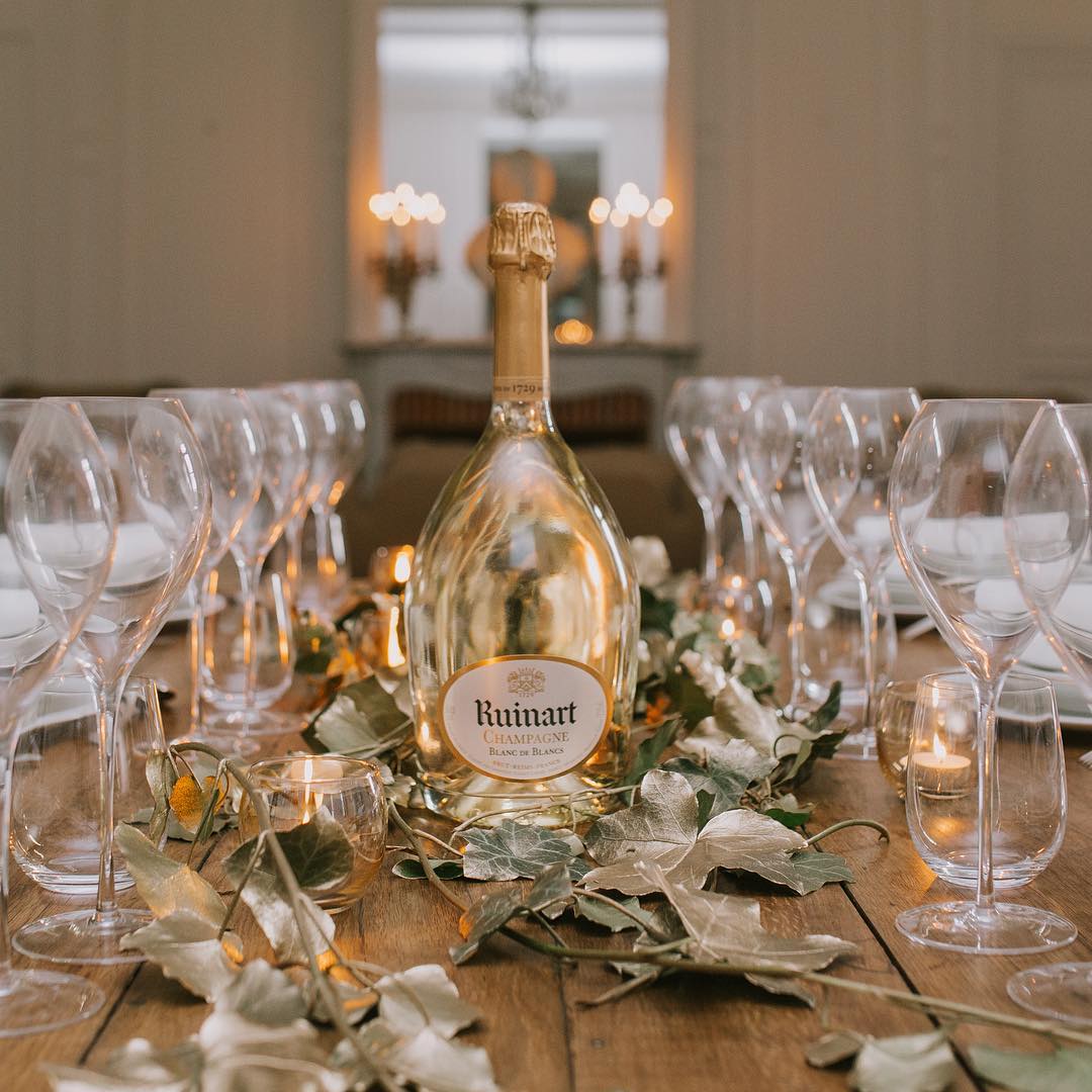 LoveBevHills's tweet photo. Tomorrow, toast to an evening of bubbly at @MontageBH. @Georgie_BH will host a special #Ruinart pairing dinner, commemorating the first established House of #Champagne, @CarnetsRuinart. RSVP: https://t.co/D8TI1UwnGK https://t.co/SBFgLGZVlc