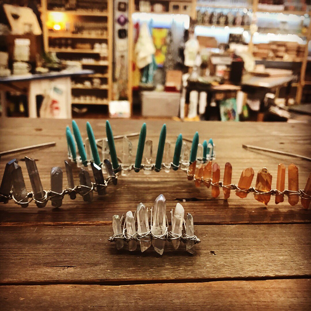 Essential_Goods's tweet image. Gorgeous new work in from Takotsubo Metals 😍 Necklaces, rings, tiaras and hair clips! #takotsubometals #jewelry #necklace #ring #hairaccessories #crystals #gemstones #shoplocal #explorelawrence #downtownlawrence #unmistakablylawrence #lfk #essentialgoods