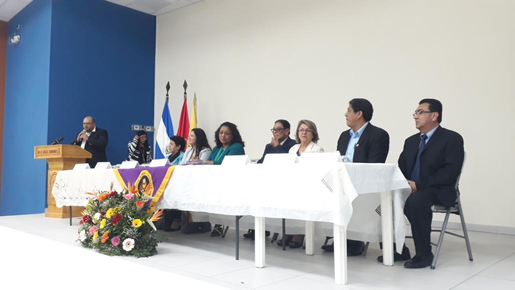 REINSAL's tweet photo. Este encuentro se titula "Migración, Trata, Derechos de la Niñez y Neurociencia". https://t.co/YjHnh0trYc