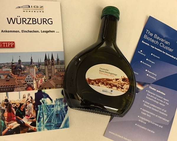 premierresearch's tweet photo. Nice little send-off from #DBT2018, for #DBT2019! See you in Würzburg! #germanbiotechdays #clinicalresearch
#clinicaltrials #biotech #biotechlife #swag https://t.co/bEtQfoYRKO https://t.co/VkeycWFXyV