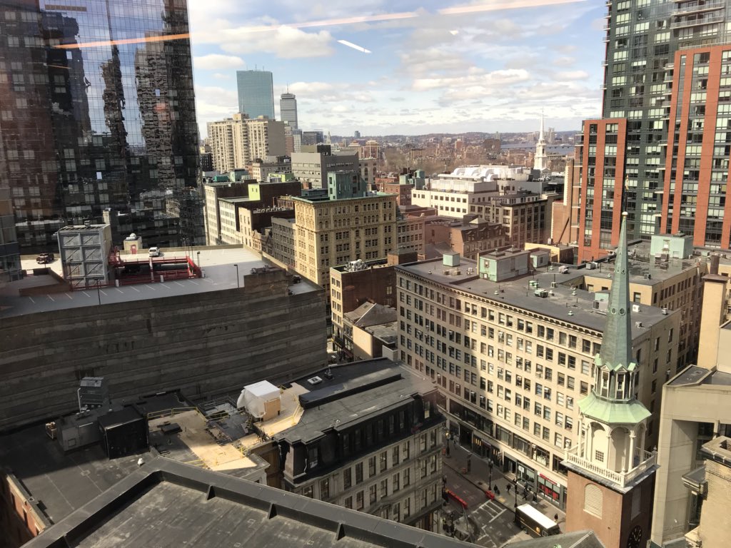 JennTaranto's tweet photo. The view of #Beantown from @USGBCMA’s offices where @StructureTone partners with the local @USGBC Chapter to drive sustainable and regenerative design, construction, and operation of the built environment! #STOEarthWeek #STOcares #GreenBuilding #sustainabilty #EarthWeek2018 https://t.co/vpykJNKIud