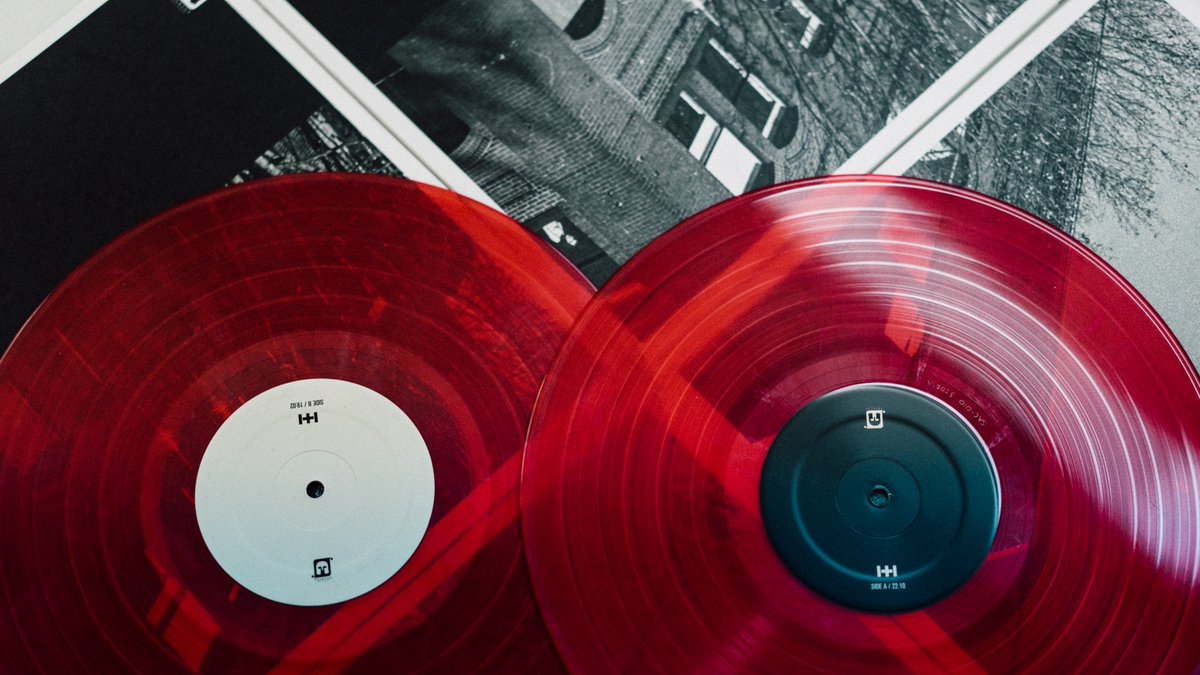 hiddenhospitals's tweet image. Surface Tension re-press is in. Grab one in Cherry Bomb (shown) from @spartanrecords before they're gone. spr.tn/surfacetension 

#vinylcollection #hiddenhospitals