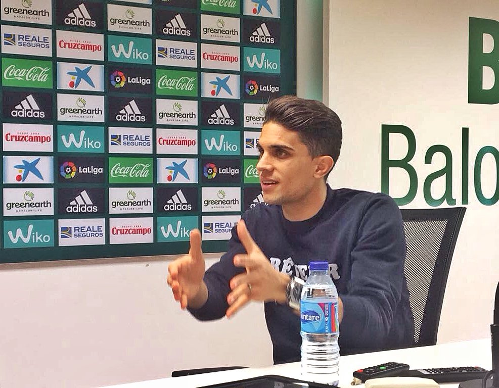 martiperarnau's tweet photo. Entrevista a @MarcBartra: “A menudo, los entrenadores te explican lo que debes hacer, pero no el porqué. Si al jugador le explicas el porqué, estás dando un paso adelante”: https://t.co/MG94qRLfKf 1/8 https://t.co/YeU0iHLqz9
