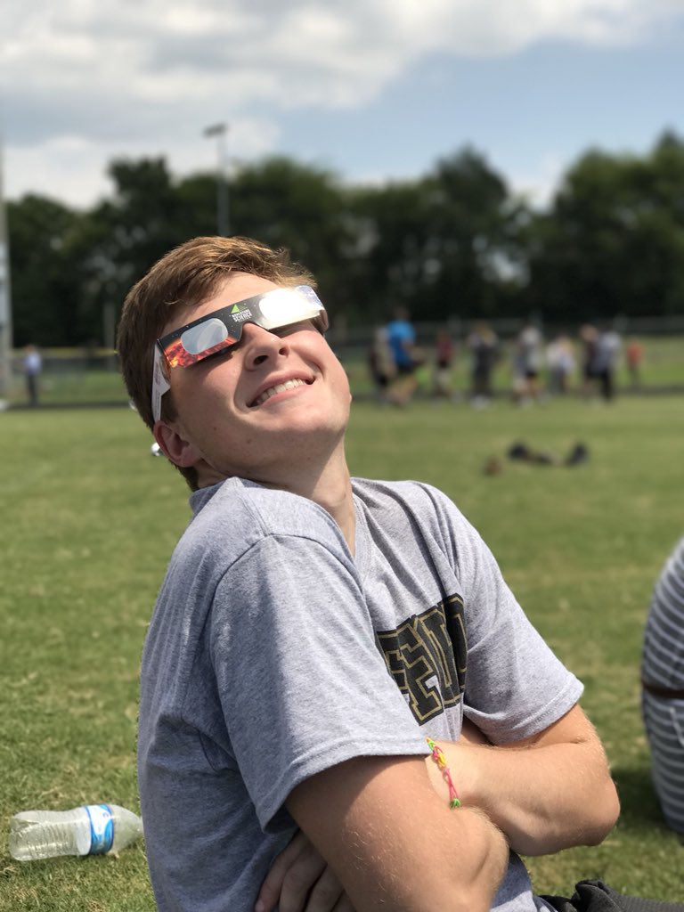 JackPatton20's tweet photo. Happy birthday to my bestfriend. Can’t wait to play you next year. We’ll always be tandem bros. Love you man #onions @SiglerEvan https://t.co/SOsu1dKJY7