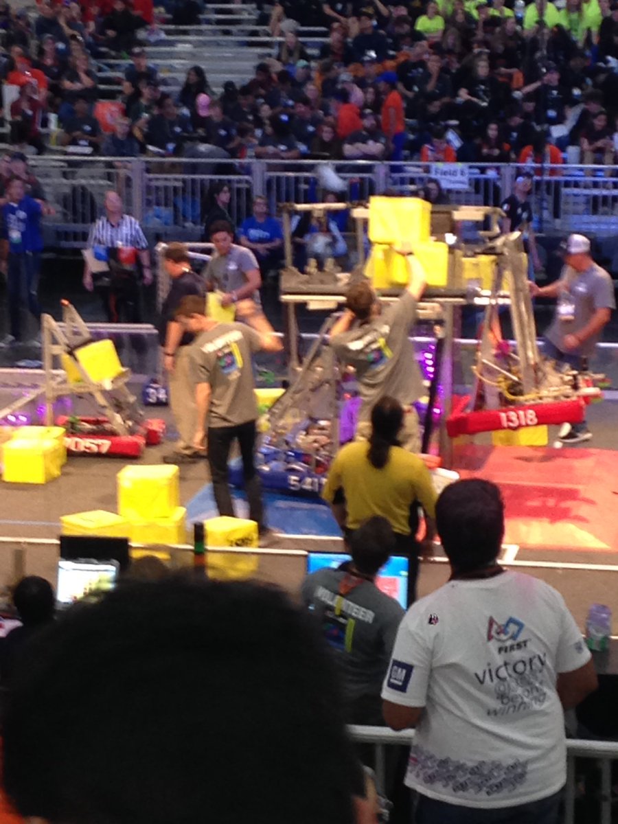 AllenRobotics's tweet photo. Replay of Q12 and we still did amazing! Thank you to our great alliance partners @TeamLamBot3478 #frc5584 https://t.co/3kZaGvFqs1