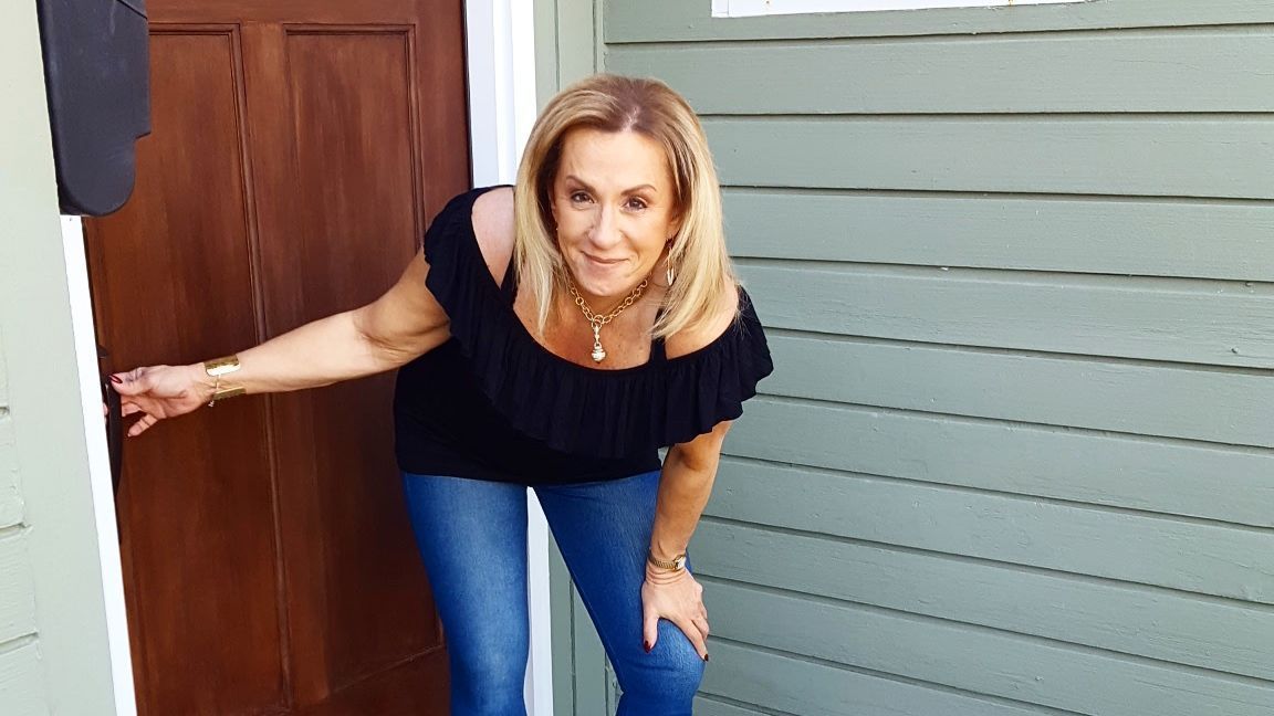 follow_Phyllis's tweet photo. Life is short. Smile while you still have teeth.
#almost67 #over50 #health
#dentalhealth #smile #happy https://t.co/qXeUYOSULC