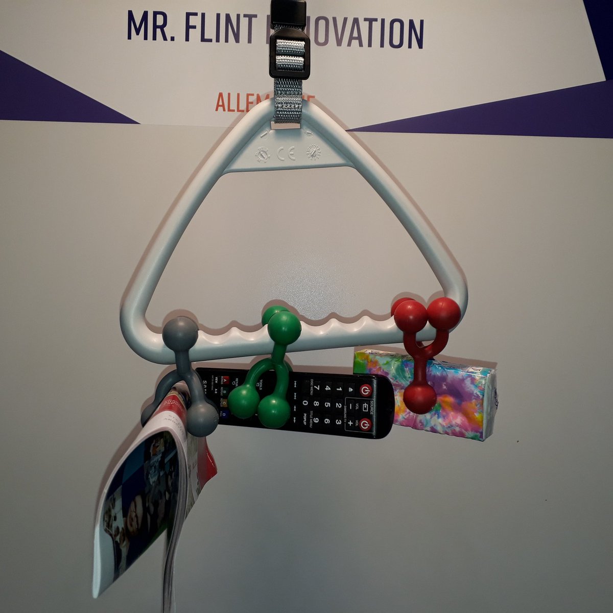 flint_soeren's tweet photo. https://t.co/CKo7WdmsWF
#gnubbel #erfindung #innovation #halterung #universalhalterung #idee #genial #neu #krücke #invention #musthave #haltefix #mrflint #schnell #stabil #flexibel #easy #clever #praktisch #universal #gehhilfe #kinder #baby #kinderwagen #sportwagen #startup https://t.co/W0urCRutTJ