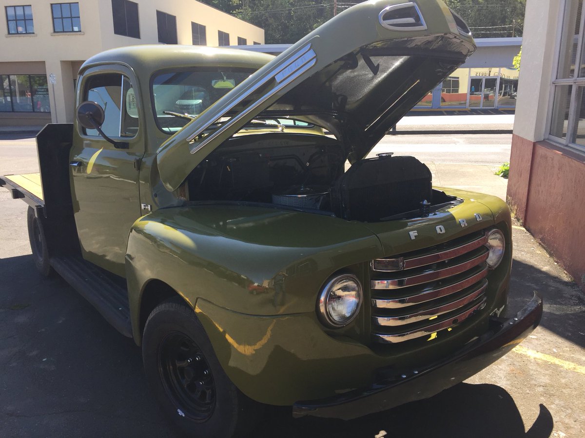 ClackamasAP's tweet photo. This 1948 Ford F1 just finished a restoration process and is now back on the road after sitting for decades. # oregoncity #ford #fordf1 #fordtrucks  #fordpickup #oldpickup #oldtruck  #classicpickup #vintagepickup #fordtruck #oldpickups https://t.co/IwM8HuCY59
