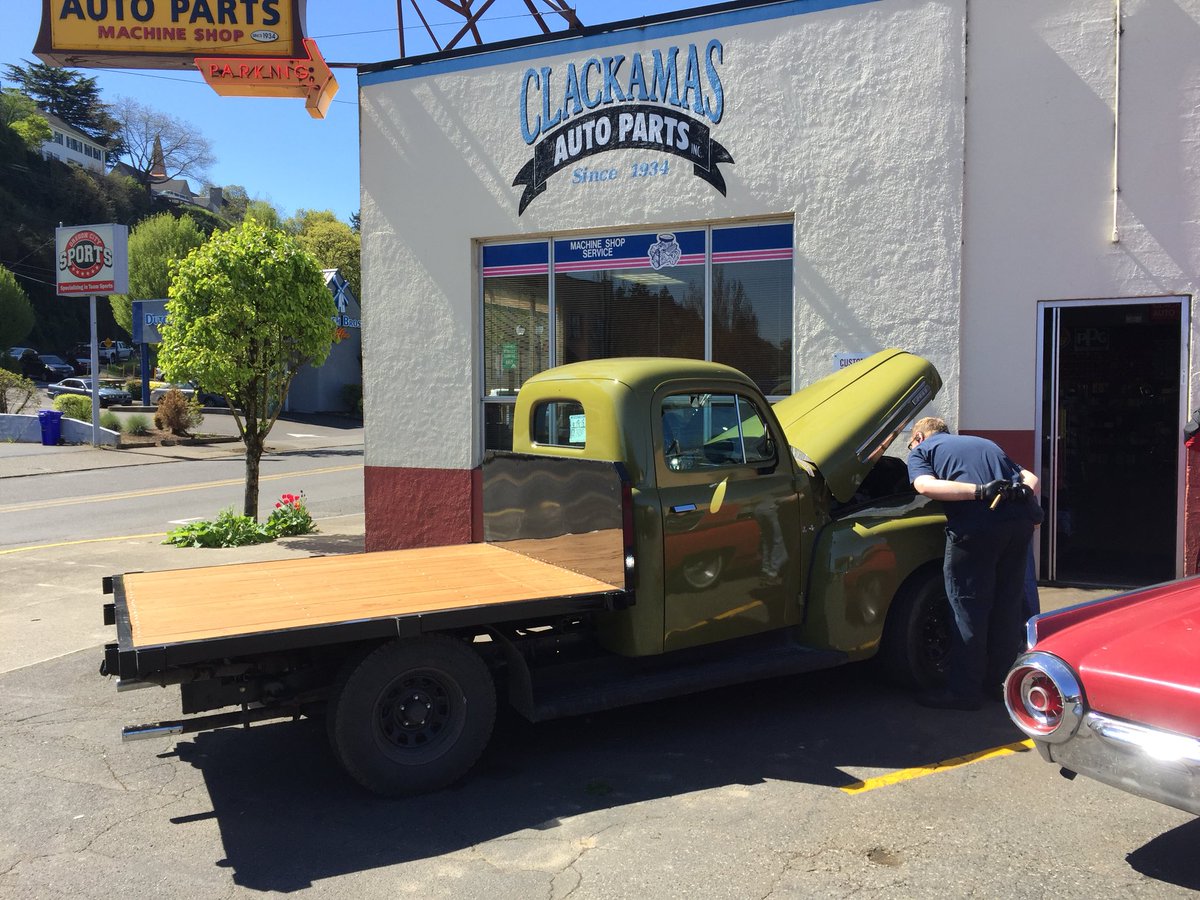 ClackamasAP's tweet photo. This 1948 Ford F1 just finished a restoration process and is now back on the road after sitting for decades. # oregoncity #ford #fordf1 #fordtrucks  #fordpickup #oldpickup #oldtruck  #classicpickup #vintagepickup #fordtruck #oldpickups https://t.co/IwM8HuCY59