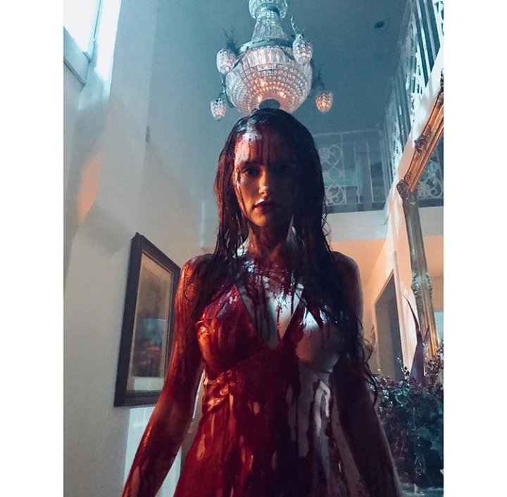 wolverinxstark's tweet photo. Qnd eu to menstruada e espirro #Riverdale https://t.co/FTkFL7YJpQ